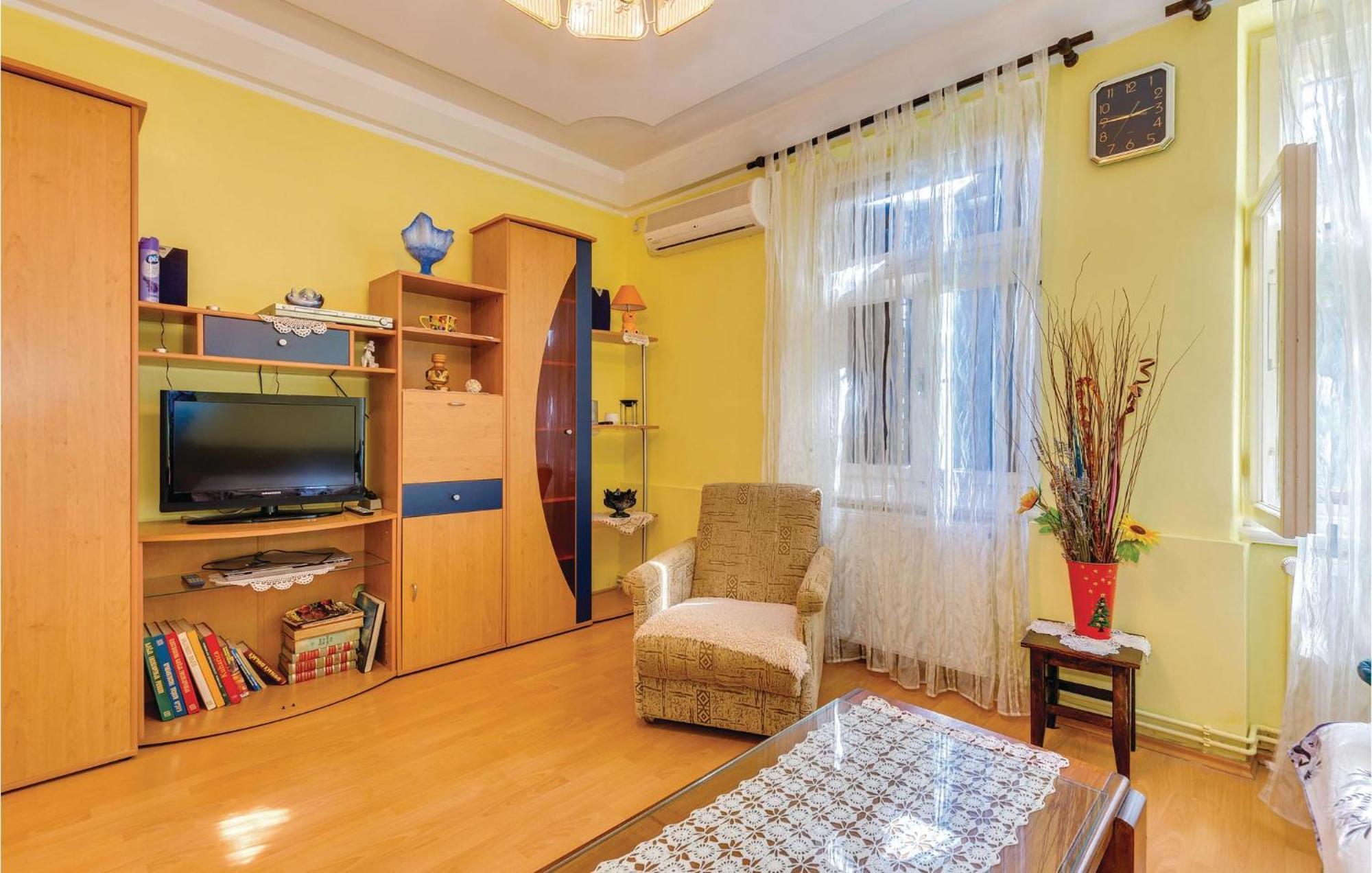 1 Bedroom Beautiful Apartment In Bakar Exterior foto